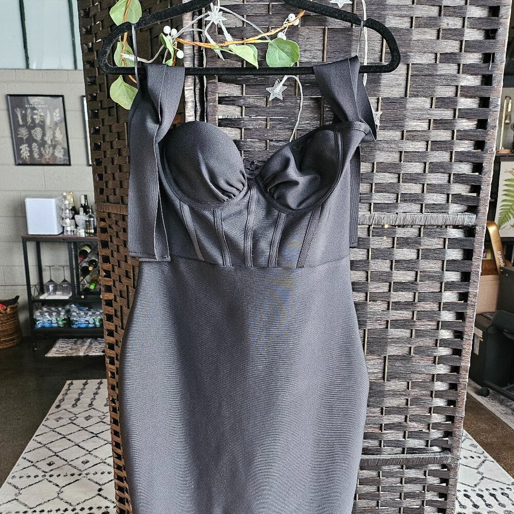 Black Off-the-Shoulder Flare Dress